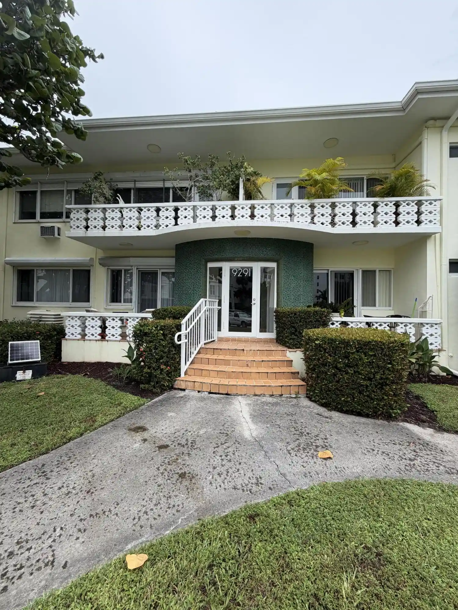 Photo 1 of Condo for sale at 9291 W Bay Harbor Dr #8, Bay Harbor Islands, FL 33154 | MLS# B26080989 | Listing updated on 2026-10-01