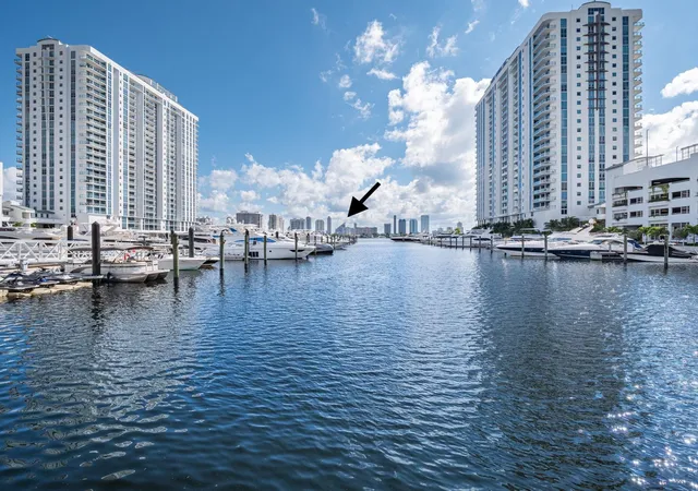 Photo 1 of Land for sale at 17211 Biscayne Blvd, North Miami Beach, FL 33160 | MLS# B26081088 | Listing updated on 2026-09-28