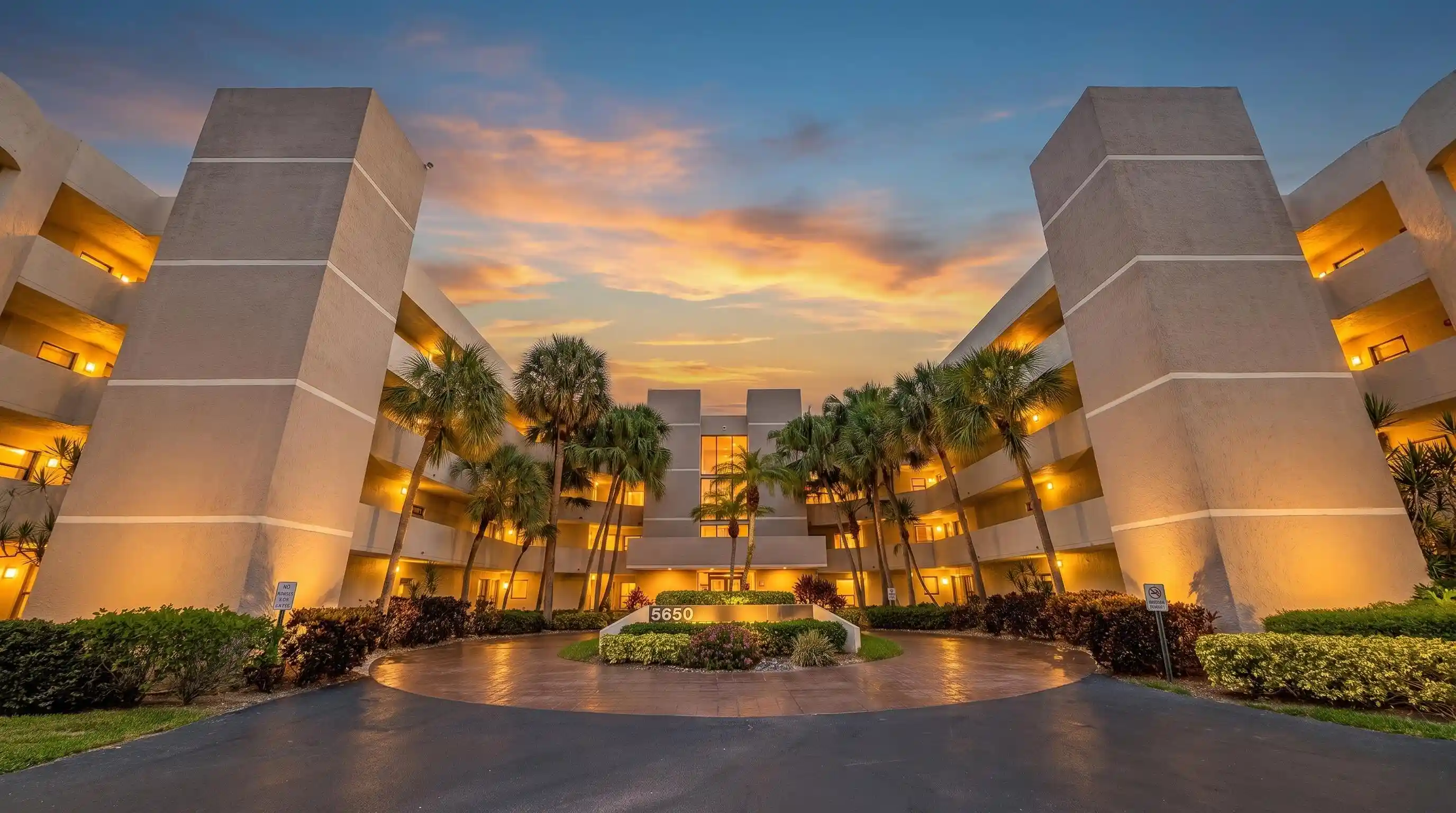 Listing Photo 1 - Condo for sale in 5650 Camino Del Sol located at 5650 Camino Del Sol, Boca Raton, FL 33433 - Unit #101