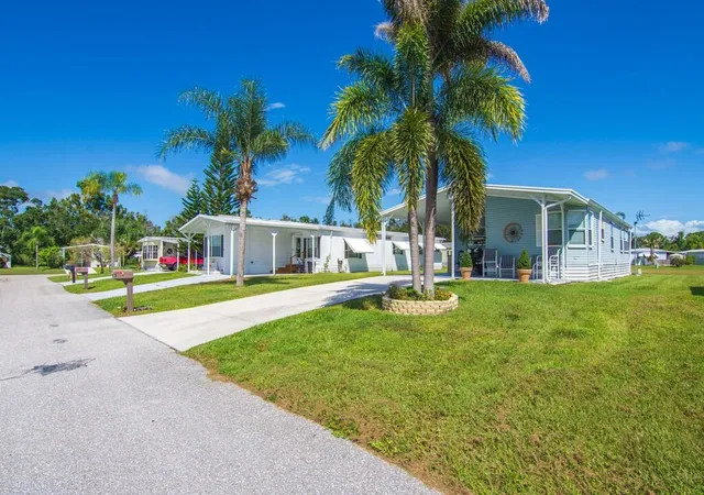 Photo 2 of Manufactured home for sale at 5 Oliva Rd, Port Saint Lucie, FL 34952 | MLS# B26081165 | Listing updated on 2026-10-08