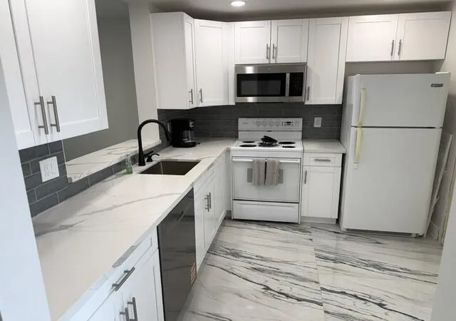 Photo 3 of Condo for sale at 205 Se 11th Terrace #405, Dania, FL 33004 | MLS# B26081217 | Listing updated on 2026-10-10