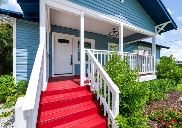 Photo 3 of Single family home for sale at 1566 NW 9th Avenue, Stuart, FL 34994 | MLS# B26081264 | Listing updated on 2026-10-07