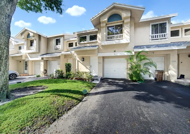 Townhouse for sale at 2276 Discovery Cir W #2276, Deerfield Beach, FL 33442 | MLS# B26081292 | Listing updated on 2026-10-01