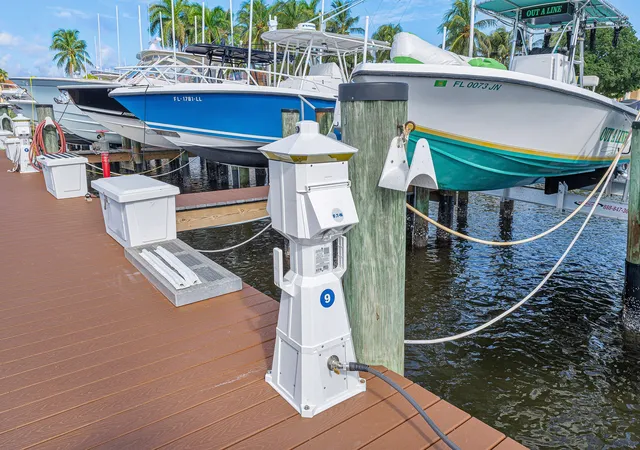 Photo 2 of Condo for sale at 167 Yacht Clb Way #107, Hypoluxo, FL 33462 | MLS# B26081327 | Listing updated on 2026-09-30