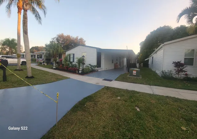 Photo 3 of Manufactured home for sale at 3434 Nw 64th Court #K-4, Coconut Creek, FL 33073 | MLS# B26081331 | Listing updated on 2026-09-29