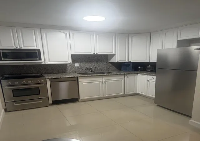 Photo 3 of Condo for sale at 340 Nw 19th Street #Unit 209, Boca Raton, FL 33432 | MLS# B26081429 | Listing updated on 2026-10-01