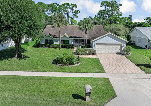 Photo 2 of Sale Pending at 102 Sevilla Ave, Royal Palm Beach, FL 33411 | MLS# B26081447 | Listing updated on 2026-10-02