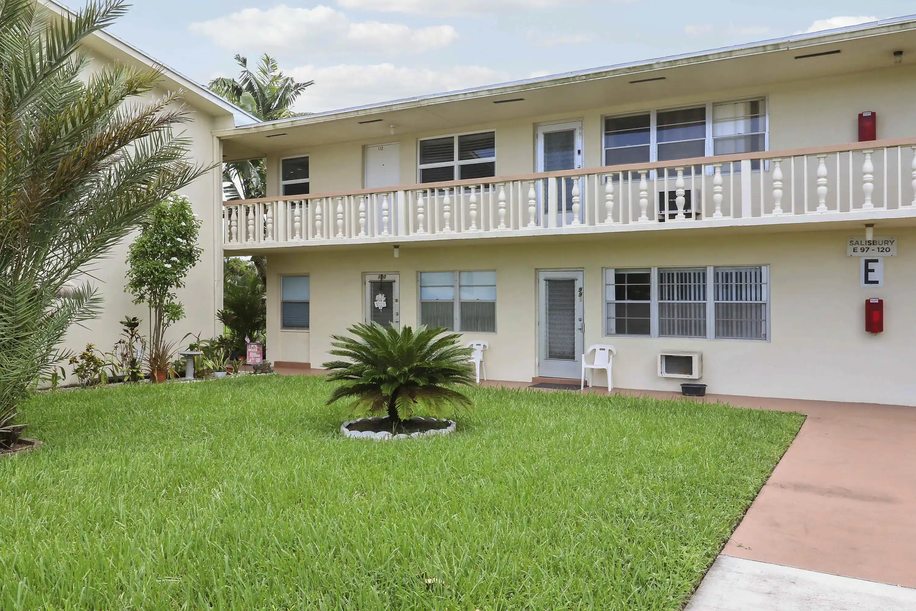 Photo 1 of Condo for sale at 112 Salisbury #E, West Palm Beach, FL 33417 | MLS# B26081631 | Listing updated on 2026-10-01