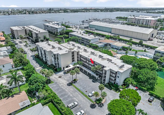 Condo for sale at 890 N Federal Hwy #307, Lantana, FL 33462 | MLS# B26081647 | Listing updated on 2026-10-10