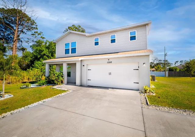 Photo 2 of Single family home for sale at 1350 Sw Paar Dr, Port Saint Lucie, FL 34953 | MLS# B26081678 | Listing updated on 2026-10-10