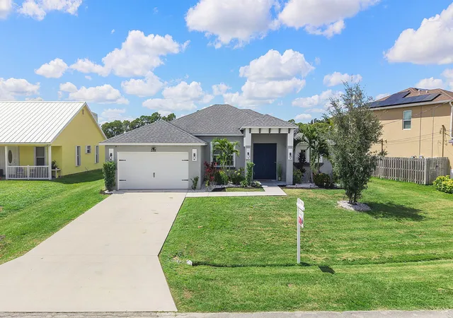 Photo 1 of Single family home for sale at 2126 Sw Alminar St, Port Saint Lucie, FL 34953 | MLS# B26081728 | Listing updated on 2026-10-10