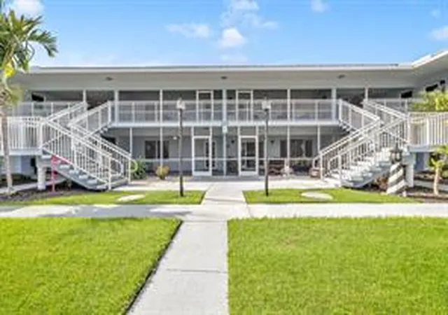 Photo 1 of Sale Pending at 2835 Ne 28th Avenue #1, Lighthouse Point, FL 33064 | MLS# B26081964 | Listing updated on 2026-10-07