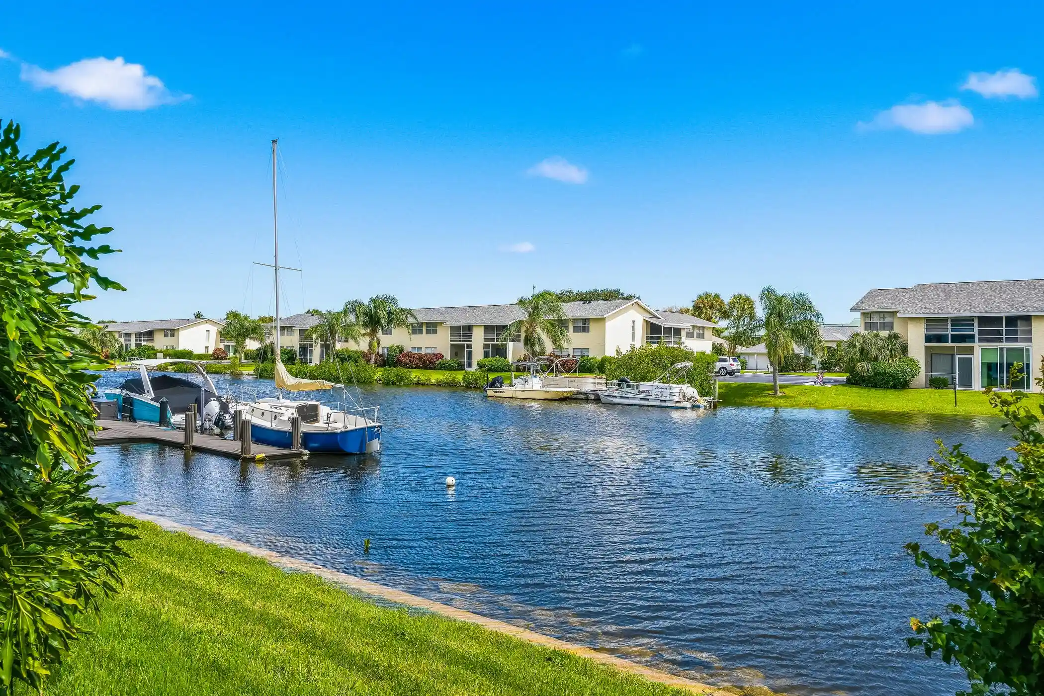 Listing Photo 1 - Condo for sale in 1830 Robalo Dr located at 1830 Robalo Dr, Vero Beach, FL 32960 - Unit 1830 Robalo Dr