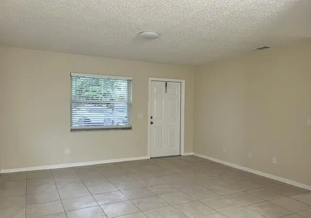 Photo 3 of Single family home for sale at 488 E Jordan Blvd, Pahokee, FL 33476 | MLS# B26082016 | Listing updated on 2026-10-10