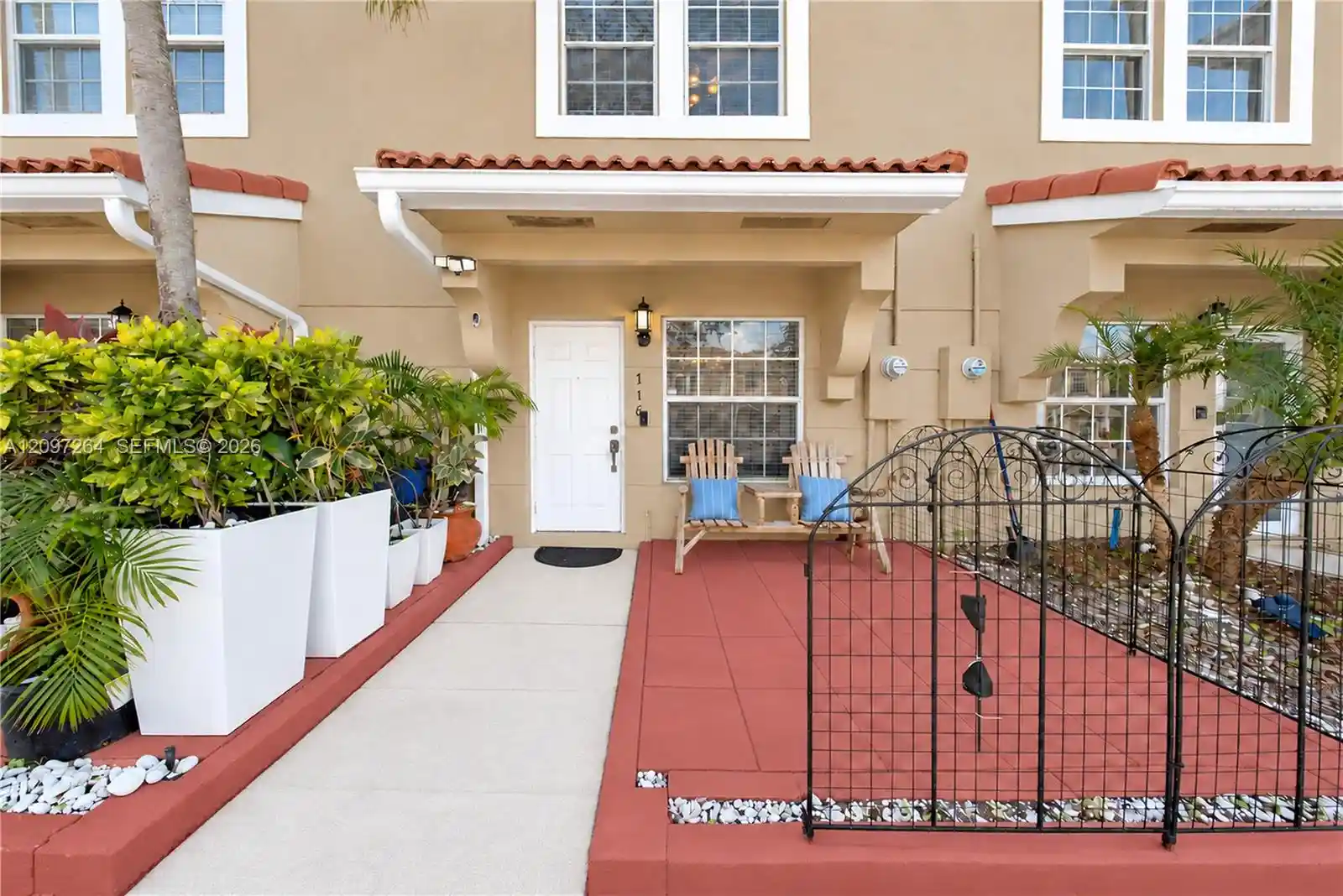 Townhouse for sale at 716 SW 122nd Avenue, Pembroke Pines, FL 33025 | MLS# A12097264