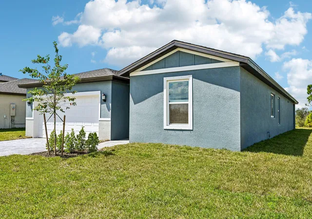 Photo 3 of Single family home for sale at 15795 Sw Vine Dr, Indiantown, FL 34956 | MLS# B26082061 | Listing updated on 2026-10-04