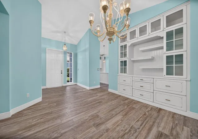 Photo 3 of Single family home for sale at 1559 Se Tidewater Pl, Stuart, FL 34997 | MLS# B26082105 | Listing updated on 2026-09-30
