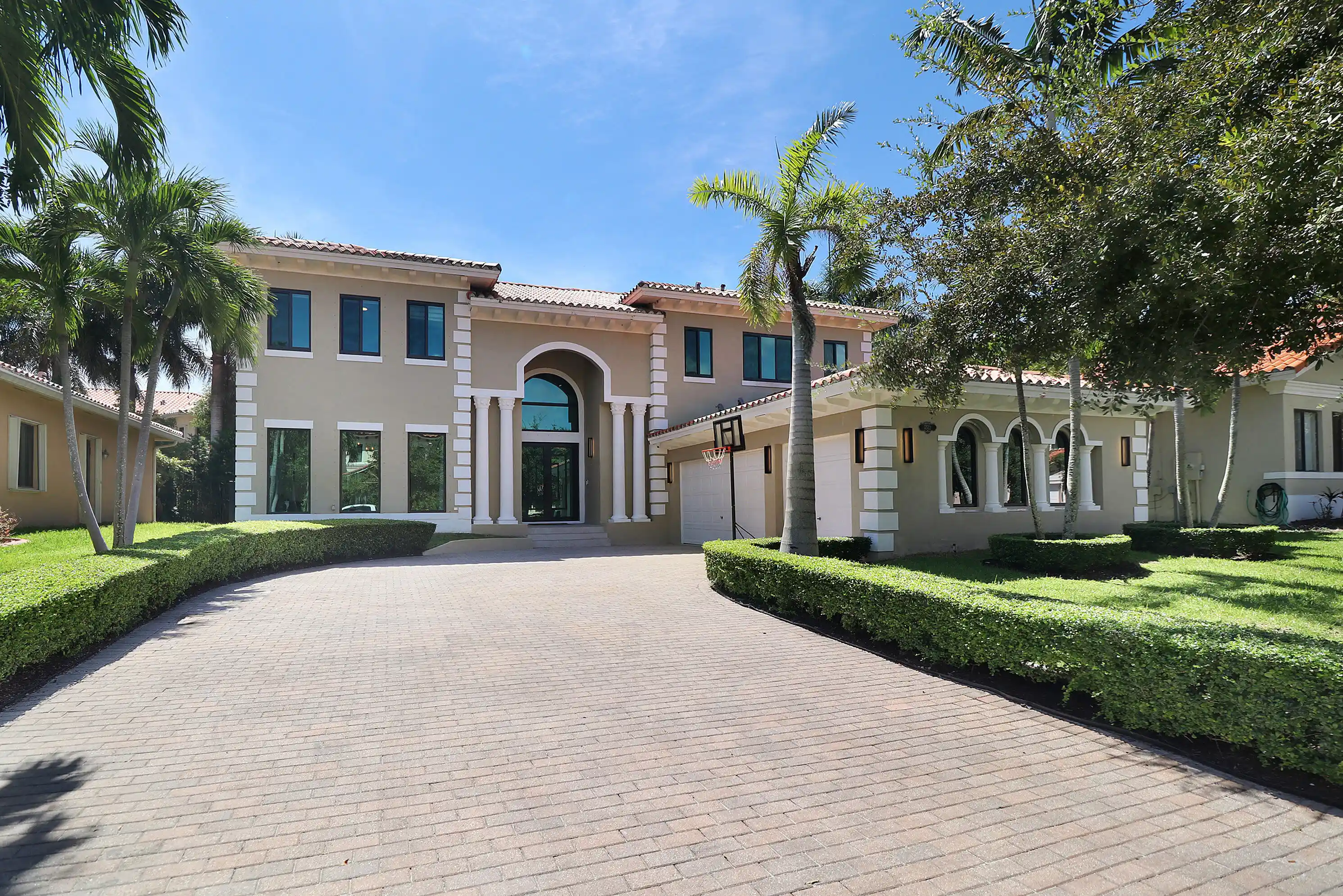 Photo 1 of Single family home for sale at 7512 Sw 187th Street, Cutler Bay, FL 33157 | MLS# B26082119 | Listing updated on 2026-10-20
