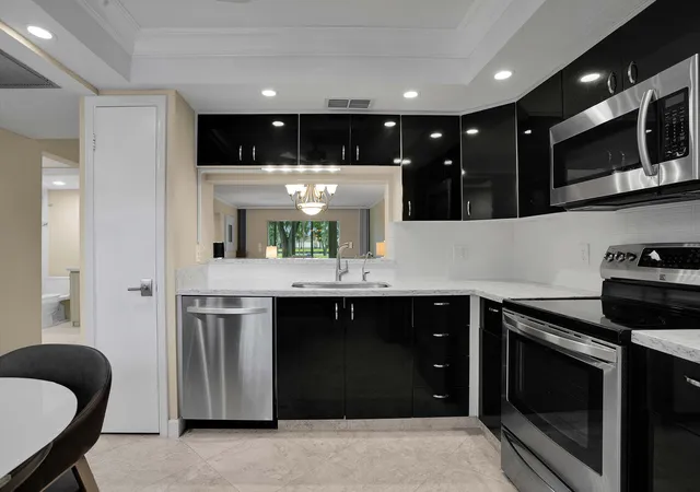 Photo 3 of Condo for sale at 3303 Aruba Way #N1, Coconut Creek, FL 33066 | MLS# B26081761 | Listing updated on 2026-10-10