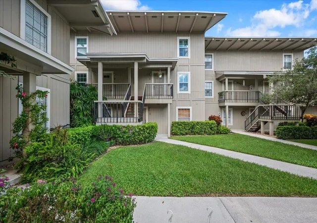 Photo 3 of Condo for sale at 18350 Se Wood Hvn Ln, Jupiter, FL 33469 | MLS# B26081773 | Listing updated on 2026-10-09