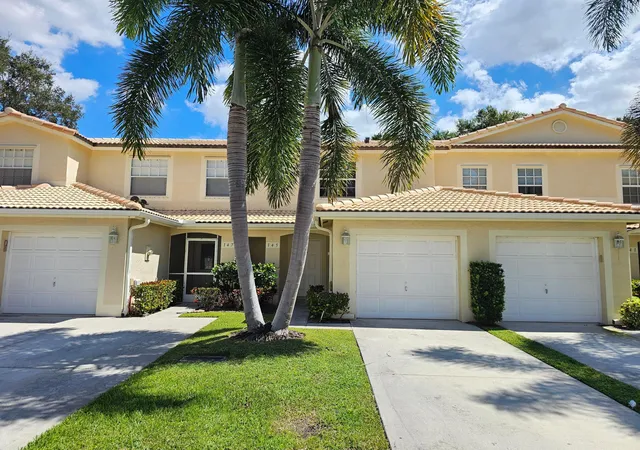 Townhouse for sale at 145 Fox Meadow Run, Jupiter, FL 33458 | MLS# B26081759