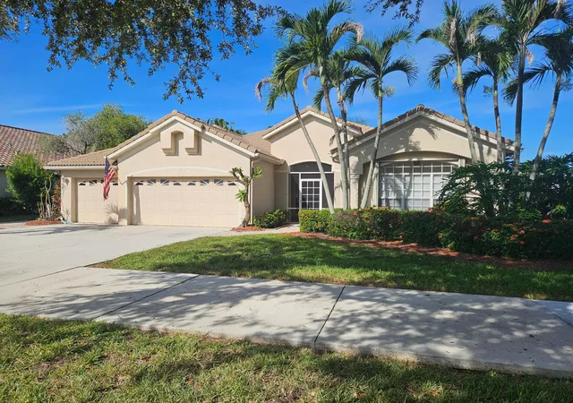 Photo 1 of Sale Pending at 909 Sw Lake Charles Cir, Port Saint Lucie, FL 34986 | MLS# B26082151 | Listing updated on 2026-10-09