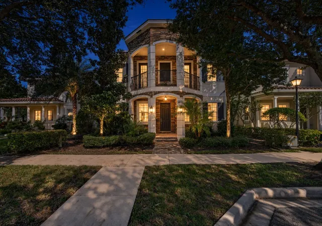 Single family home for sale at 143 Killarney Ct, Jupiter, FL 33458 | MLS# B26082297
