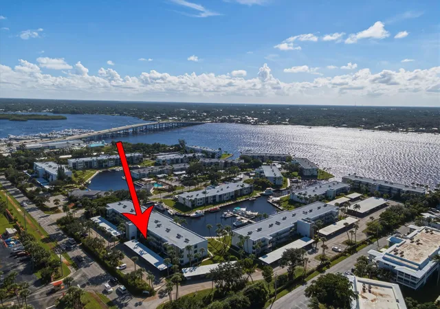 Photo 3 of Condo for sale at 1950 Sw Palm City Rd #5-106, Stuart, FL 34994 | MLS# B26082303 | Listing updated on 2026-09-30