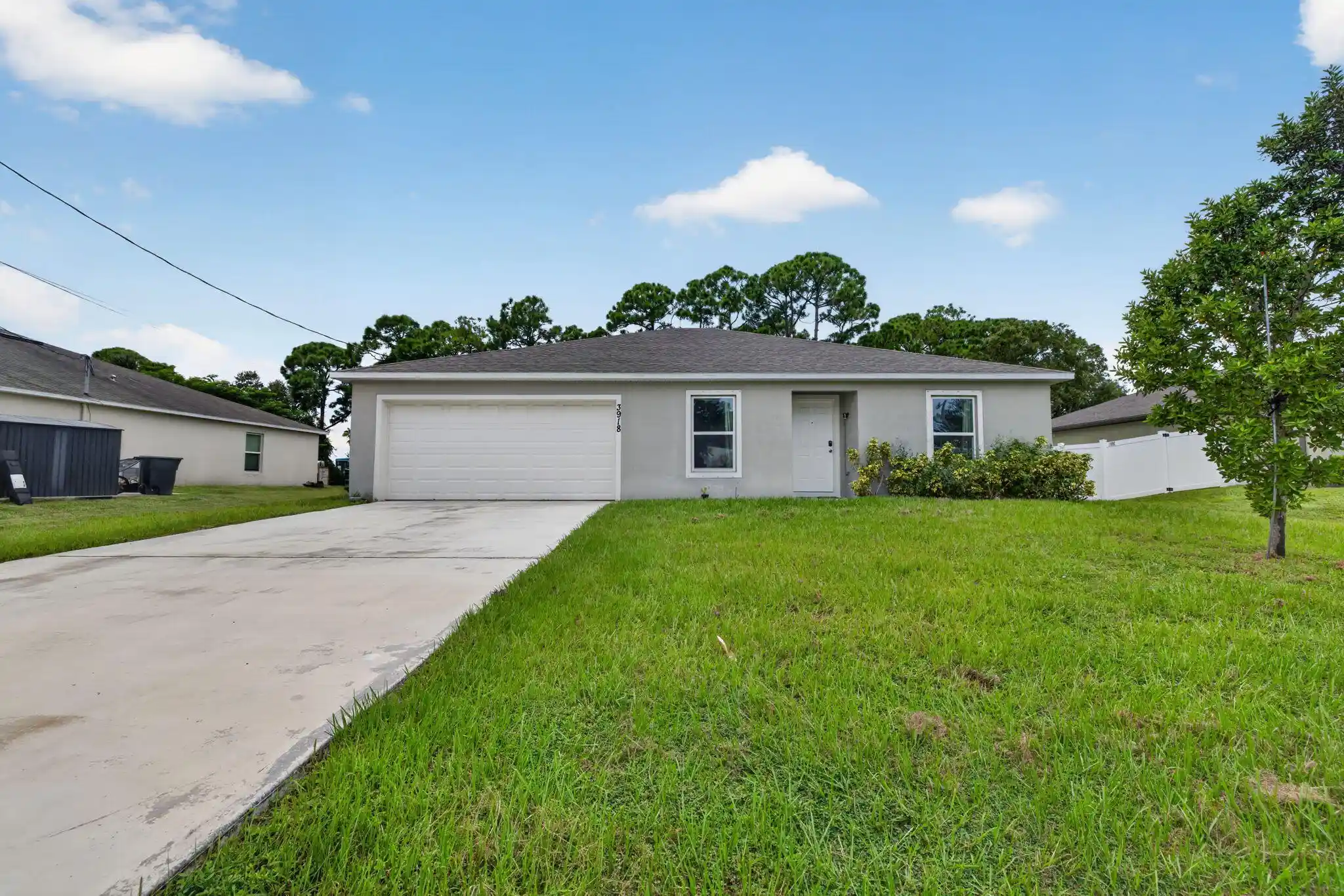Photo 1 of Single family home for sale at 3918 Sw Brunswick St, Port Saint Lucie, FL 34953 | MLS# B26082334 | Listing updated on 2026-10-22