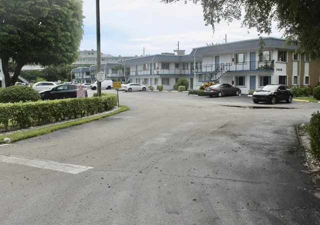 Photo 2 of Condo for sale at 2440 Lake Osborne Dr #105, Lake Worth Beach, FL 33461 | MLS# B26082338 | Listing updated on 2026-10-10