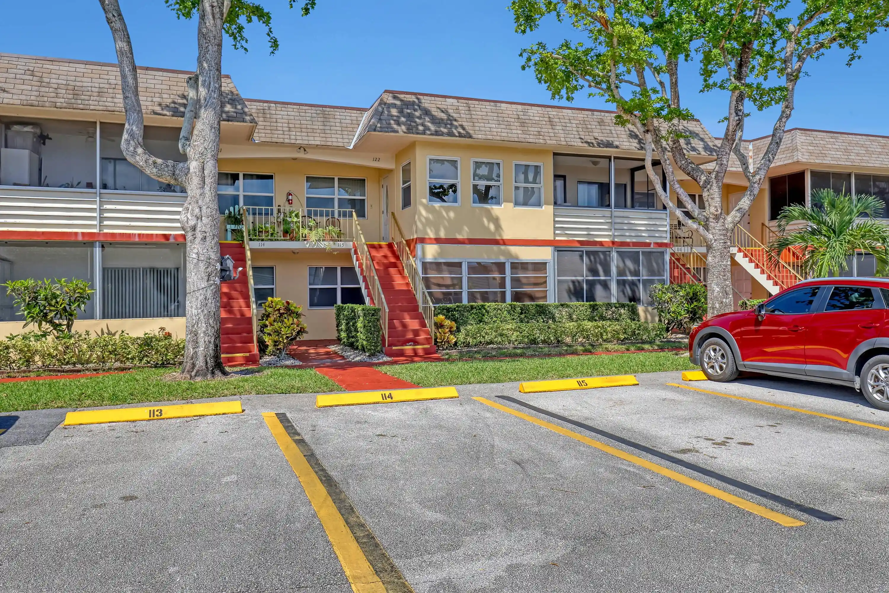 Photo 1 of Condo for sale at 122 Stratford I, West Palm Beach, FL 33417 | MLS# B26082425 | Listing updated on 2026-09-30
