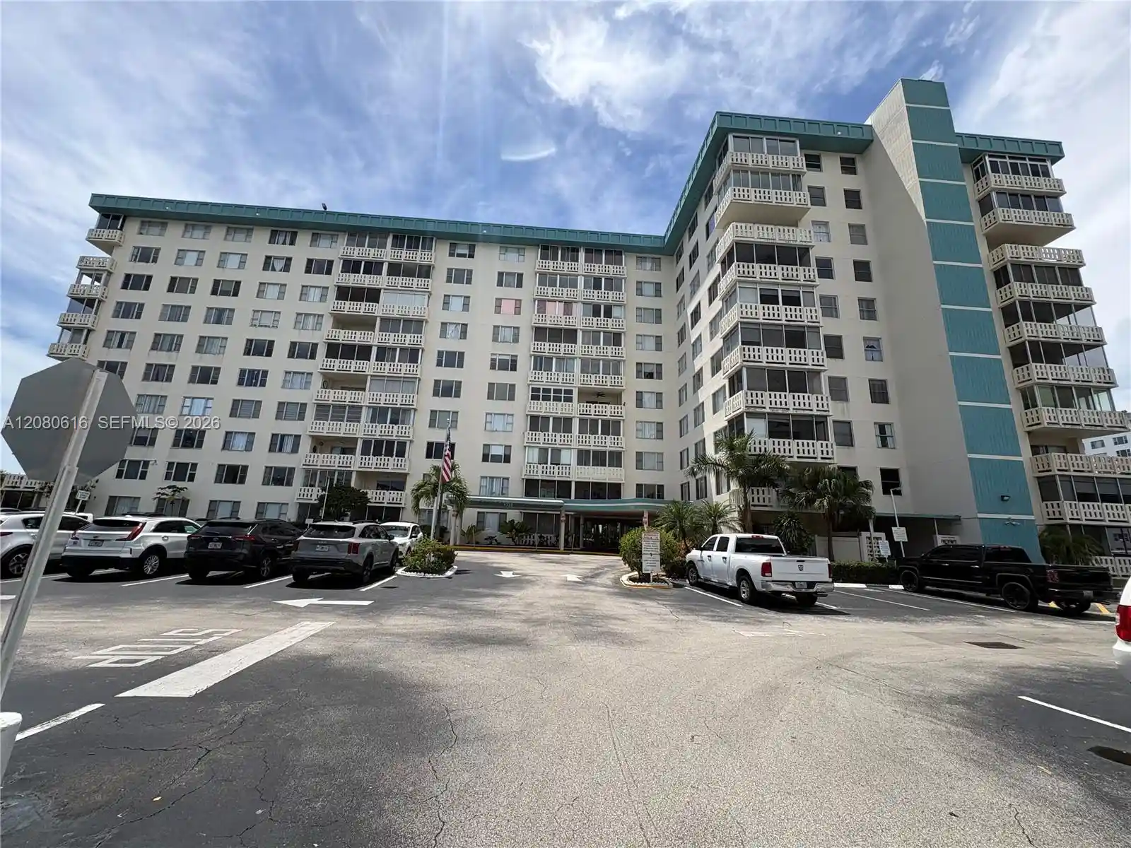 Photo 1 of Condo for sale at 4330 Hillcrest Dr #816, Hollywood, FL 33021 | MLS# A12080616 | Listing updated on 2026-10-29