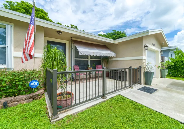 Photo 3 of Single family home for sale at 11841 Nw 33rd Street, Sunrise, FL 33323 | MLS# B26082447 | Listing updated on 2026-10-10