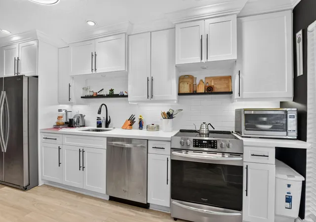 Photo 2 of Condo for sale at 8900 Warwick Dr, Boca Raton, FL 33433 | MLS# B26082448 | Listing updated on 2026-10-10