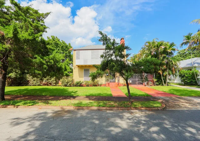 Photo 3 of Single family home for sale at 525 51st Street, West Palm Beach, FL 33407 | MLS# B26082370 | Listing updated on 2026-10-10