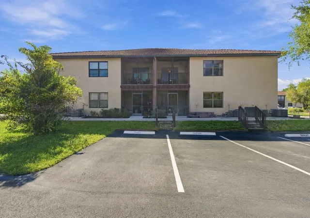 Condo for sale at 2446 SE Garden Ter #302, Port Saint Lucie, FL 34952 | MLS# B26082478
