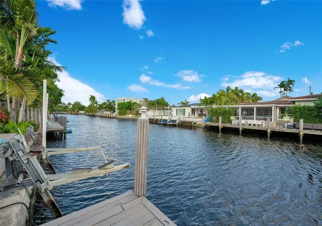 Photo 2 of Single family home for sale at 2142 Ne 17th Avenue, Wilton Manors, FL 33305 | MLS# B26082501 | Listing updated on 2026-10-05