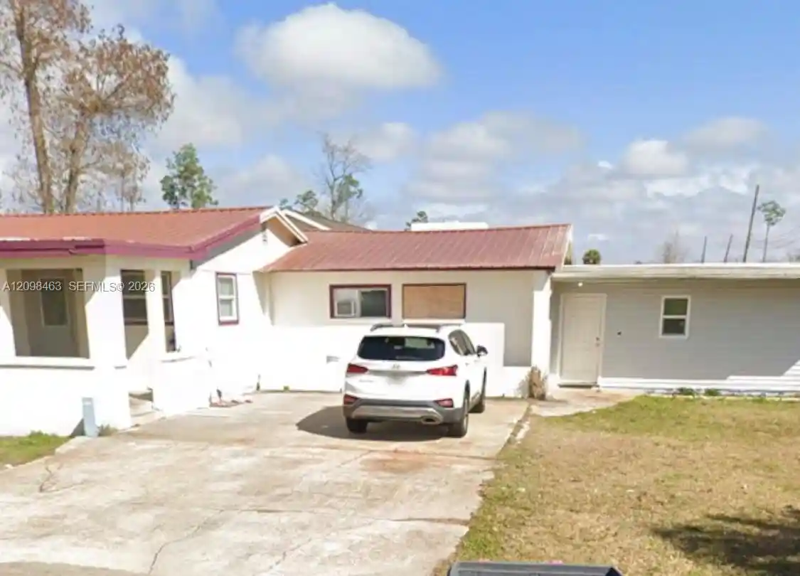 Photo 1 of Single family home for sale at 626 N Gay Ave, Panama City, FL 32404 | MLS# A12098463 | Listing updated on 2026-10-31