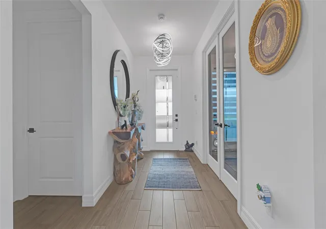 Photo 3 of Single family home for sale at 4566 Silverwood Ln N, Fort Lauderdale, FL 33309 | MLS# B26082529 | Listing updated on 2026-10-05