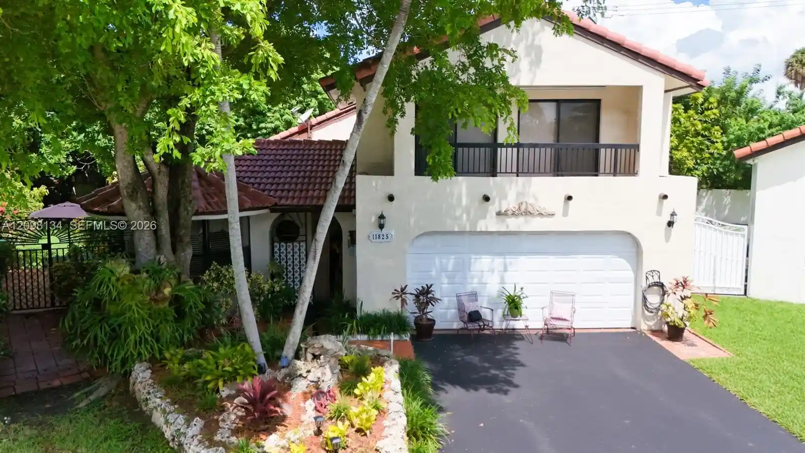Single family home for sale at 11825 SW 104th Terrace, Miami, FL 33186 | MLS# A12098134