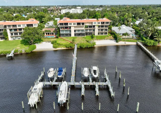 Photo 3 of Condo for sale at 624 Sw Saint Lucie Crescent #308, Stuart, FL 34994 | MLS# B26082610 | Listing updated on 2026-10-10