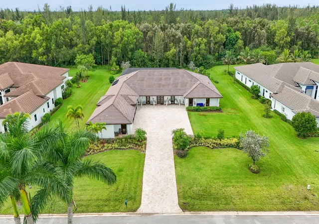 Photo 1 of Mansion for sale at 11951 Torreyanna Cir, Palm Beach Gardens, FL 33412 | MLS# B26082631 | Listing updated on 2026-10-10