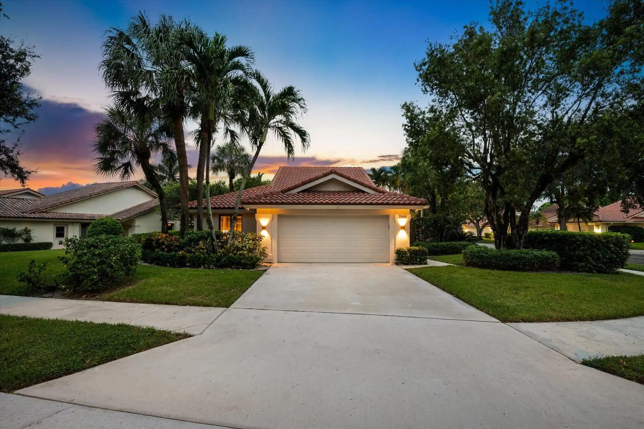 Photo 1 of Single family home for sale at 2890 Antietam Ln, West Palm Beach, FL 33409 | MLS# B26082641 | Listing updated on 2026-10-19