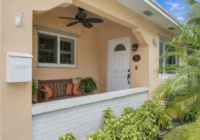 Photo 3 of Single family home for sale at 330 Cornell Dr, Lake Worth Beach, FL 33460 | MLS# B26082666 | Listing updated on 2026-10-10
