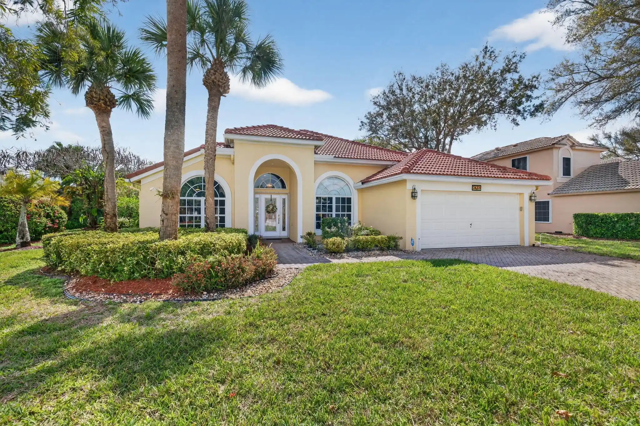 Photo 1 of Single family home for sale at 7423 Brunswick Cir, Boynton Beach, FL 33472 | MLS# B26082718 | Listing updated on 2026-10-27