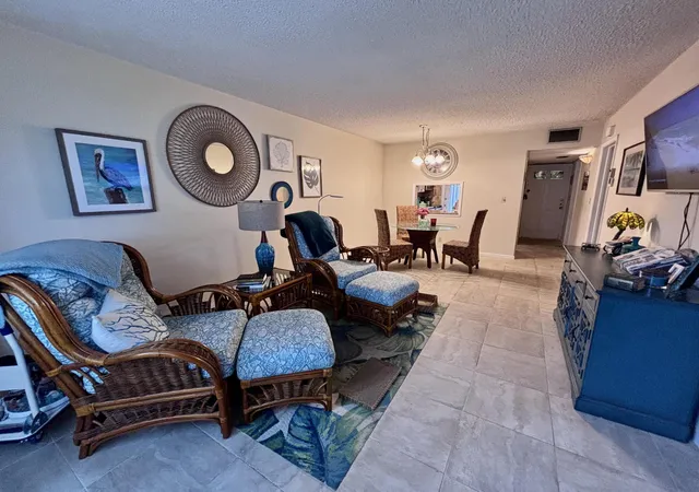 Photo 3 of Condo for sale at 400 Ne 20th Street #B208, Boca Raton, FL 33431 | MLS# B26082732 | Listing updated on 2026-10-10