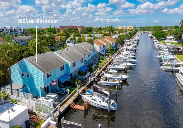Townhouse for sale at 2803 NE 15th Street #2803, Pompano Beach, FL 33062 | MLS# B26082737