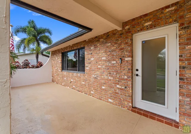 Photo 4 of Single family home for sale at 821 NW 42nd Avenue, Coconut Creek, FL 33066 | MLS# B26082803 | Listing updated on 2026-10-10