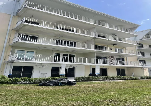 Photo 3 of Condo for sale at 250 John F Kennedy Dr #308, Lake Worth, FL 33462 | MLS# B26082870 | Listing updated on 2026-10-01