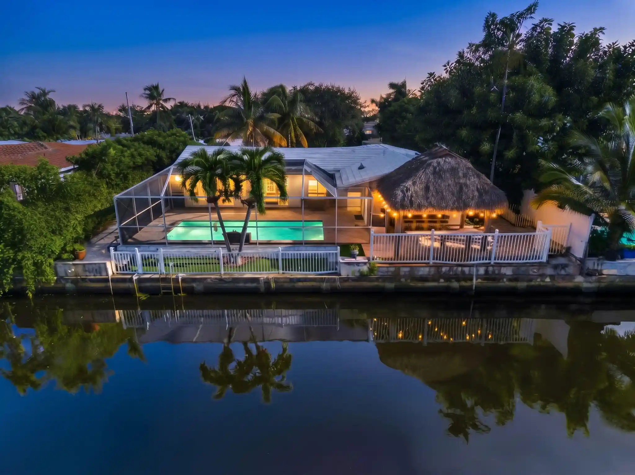Photo 1 of Single family home for sale at 421 Sw 18th Street, Pompano Beach, FL 33060 | MLS# B26082946 | Listing updated on 2026-10-28